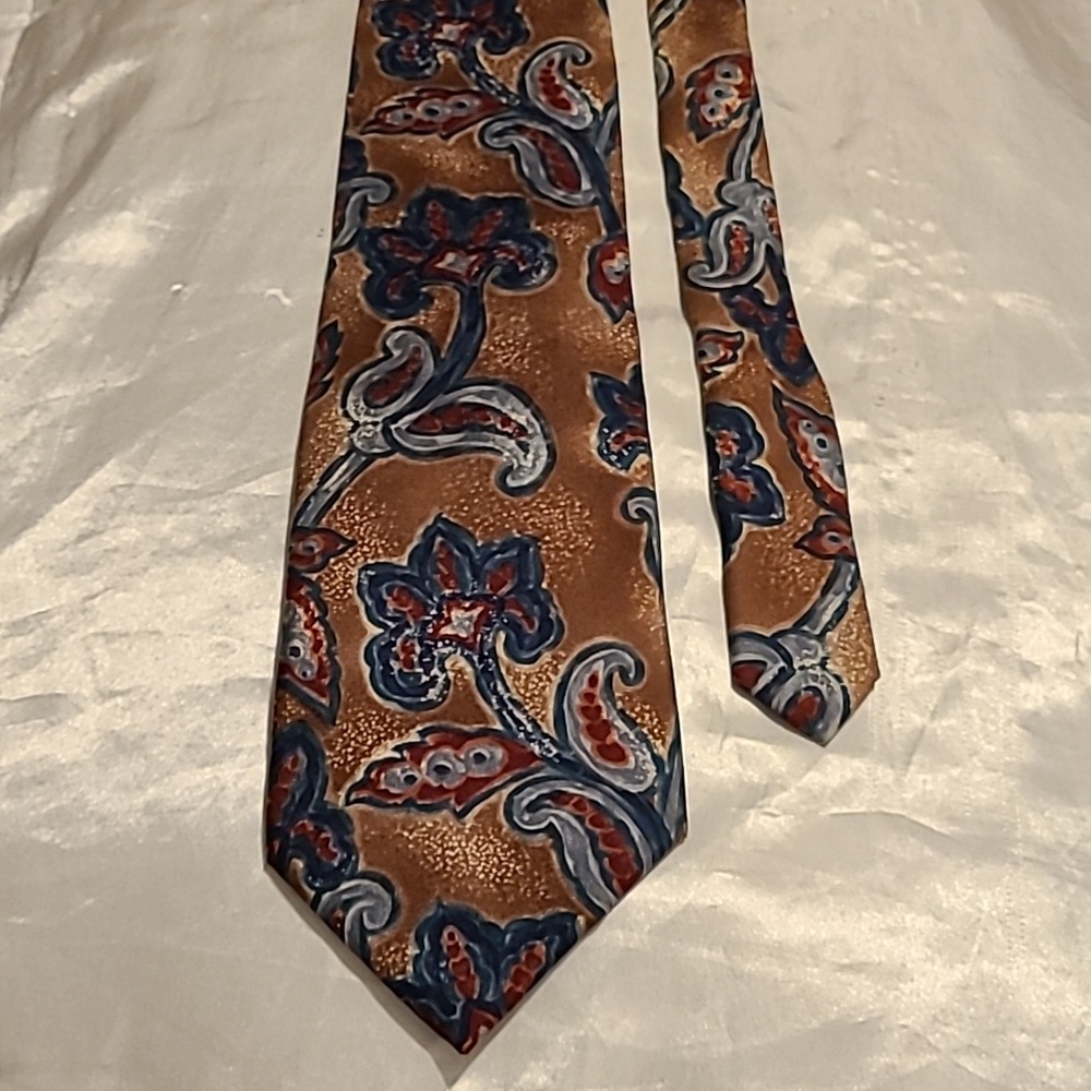 Jacques Estier 100% Italian Silk‎ Neck Tie